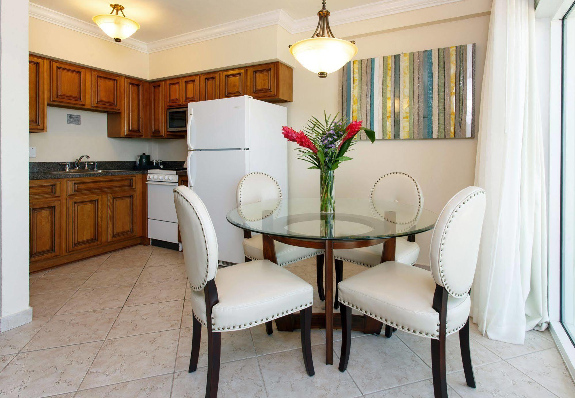The Sea Lord Hotel & Suites (Adults Only) Lauderdale-by-the-Sea Exterior foto