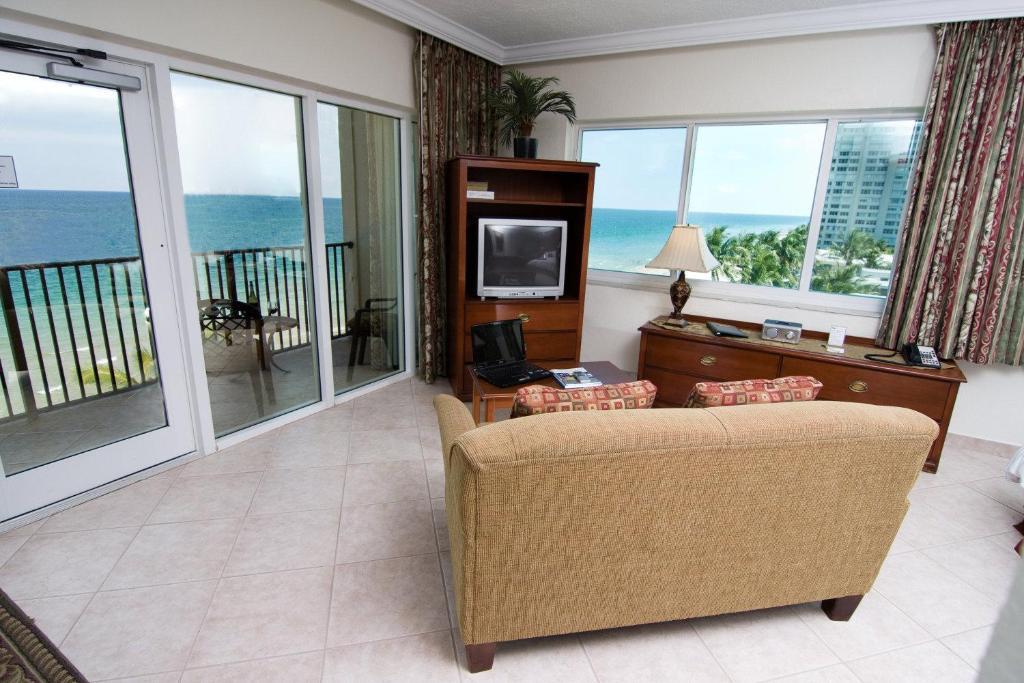The Sea Lord Hotel & Suites (Adults Only) Lauderdale-by-the-Sea Habitación foto